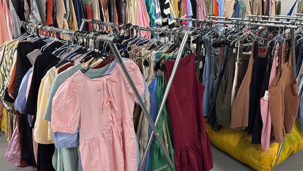 May's Wholesale Fashion Outlet