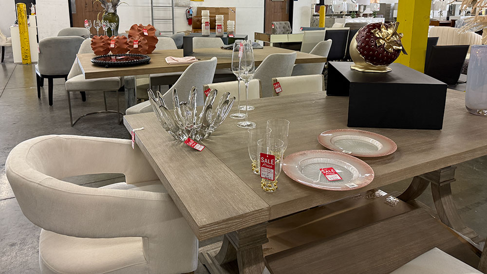 Z Gallerie Outlet